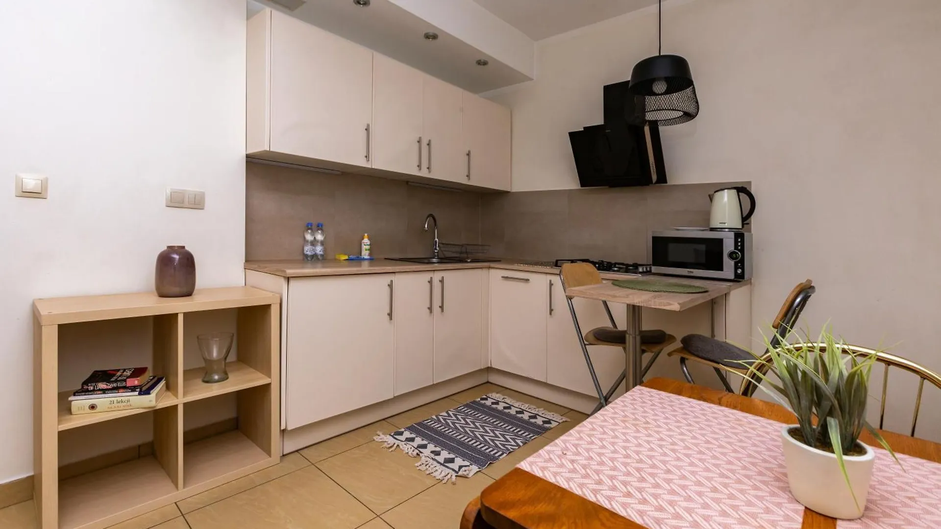 Gdansk Old Town Square Studio Apartment